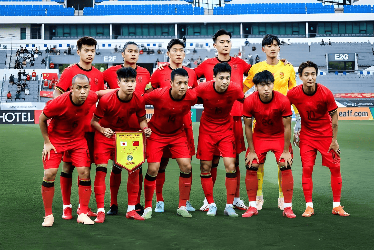 包含国足前瞻：赢1场？战中国香港底线不能输球的词条