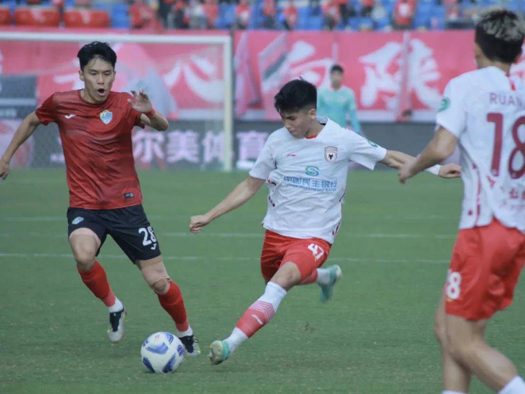 中乙今日综述：广西德比恒宸5-0大胜蓝航，蓉城B队、三镇B的简单介绍