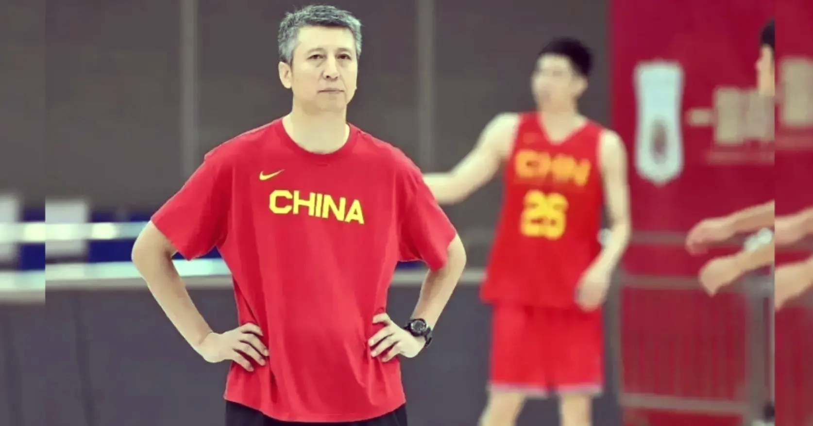 郭士强成为中国男篮主教练第二次临危受命